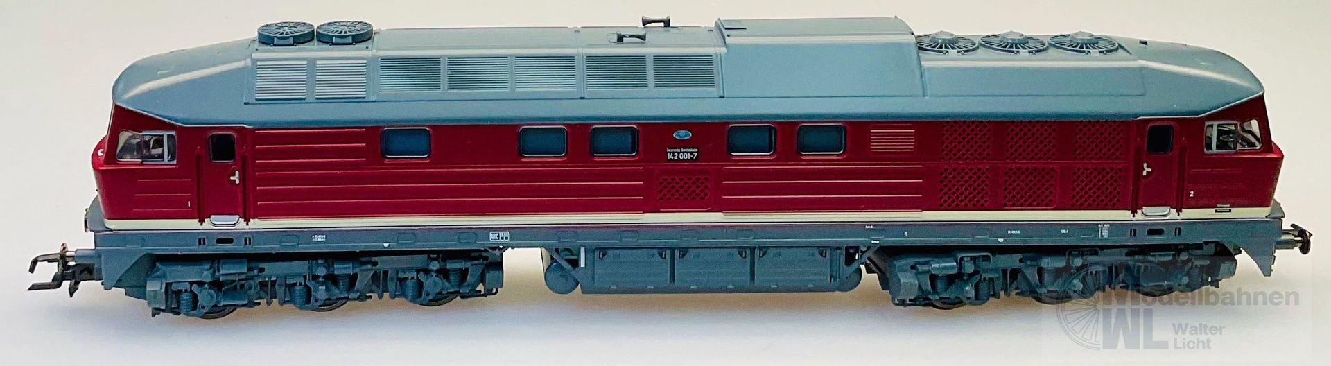 Roco 63430 - Roco - Diesellok BR 142 001-7 DR Ep.IV H0/GL